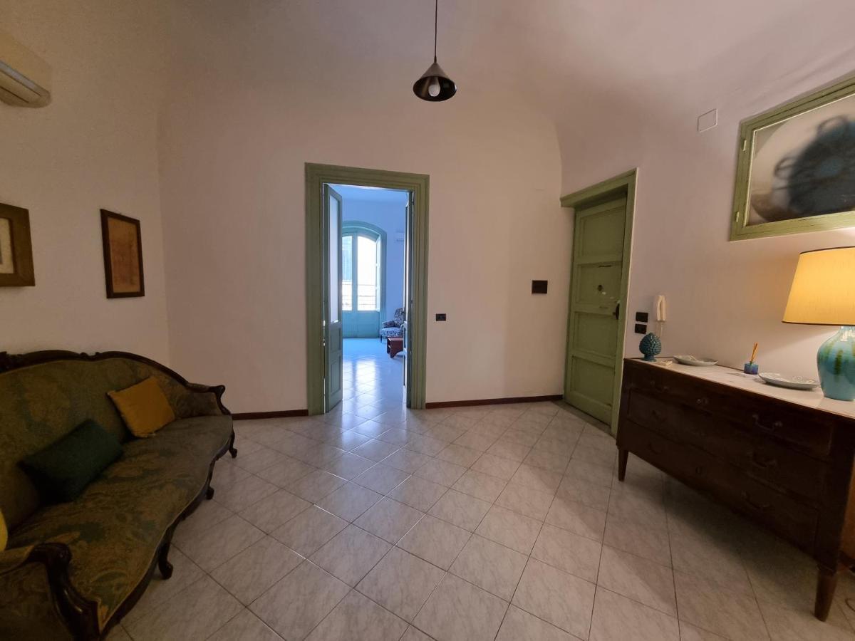 Piazza Politeama Apartment Palermo Bagian luar foto