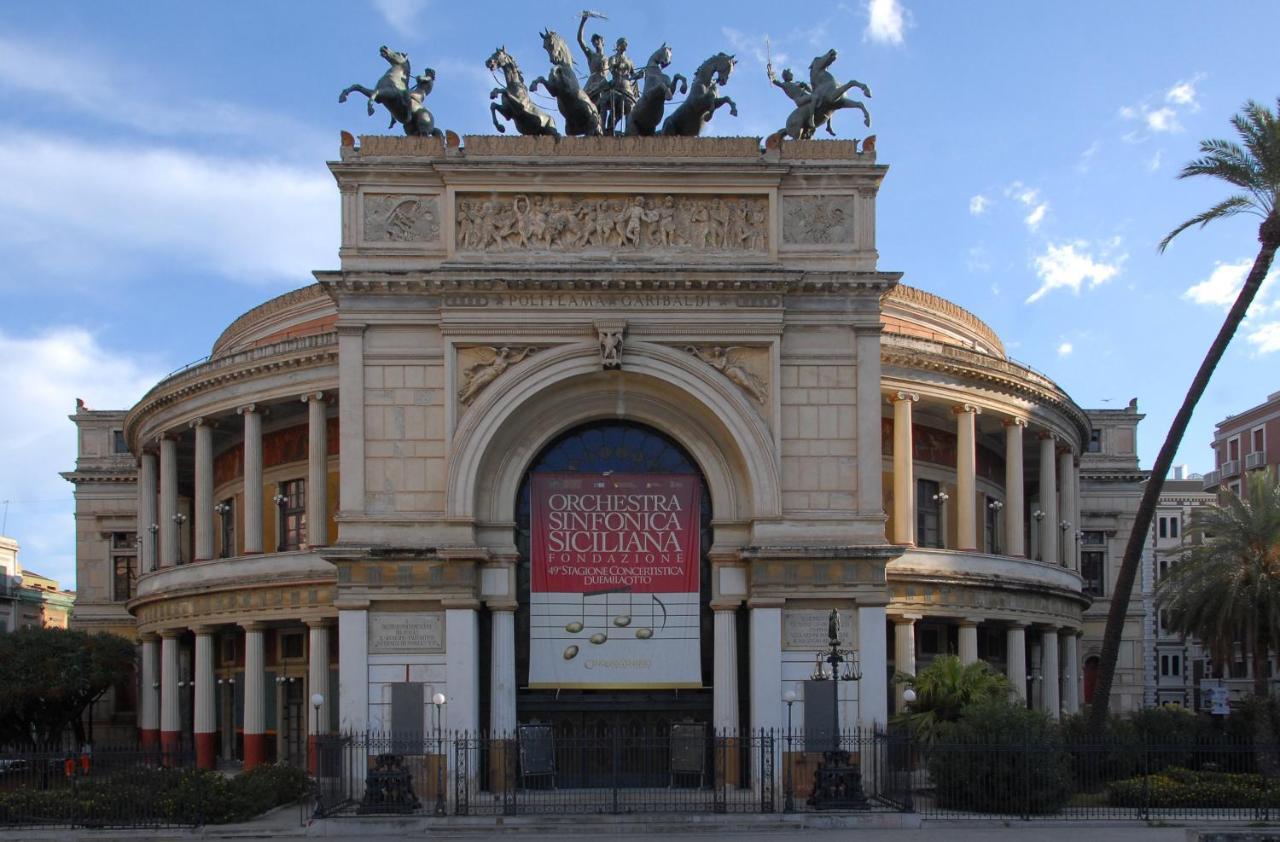 Piazza Politeama Apartment Palermo Bagian luar foto